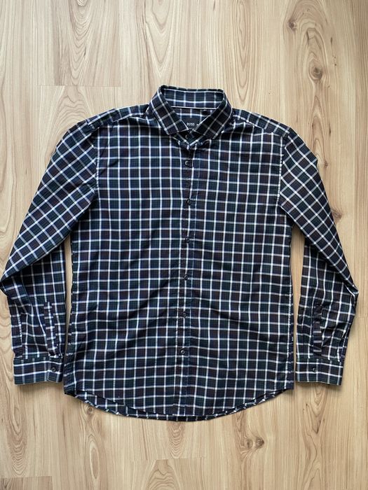 HUGO BOSS / мъжка риза XL