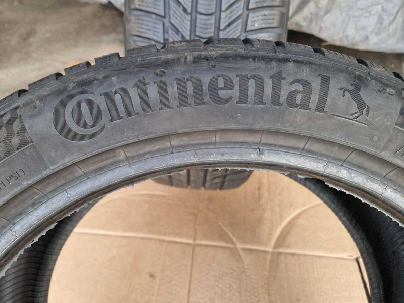2 Continental R18 235/45
зимни гуми
DOT2222