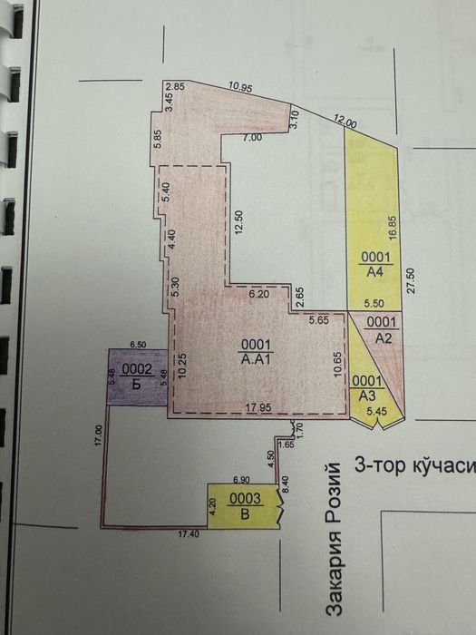 Uchastka 10 sotix 9 ta xona 3 ta sanuzel to’liq yer to’la