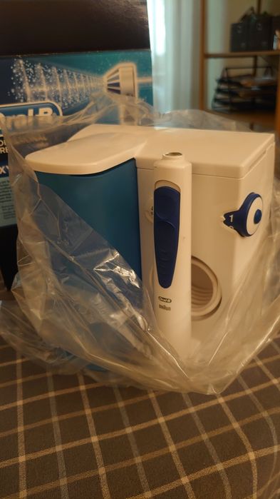 Зъбен душ Oral-B Professional Care MD20