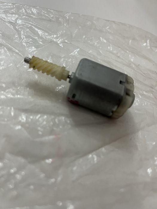 Актуатор электронный двери