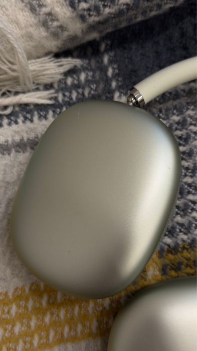 Air pods max 