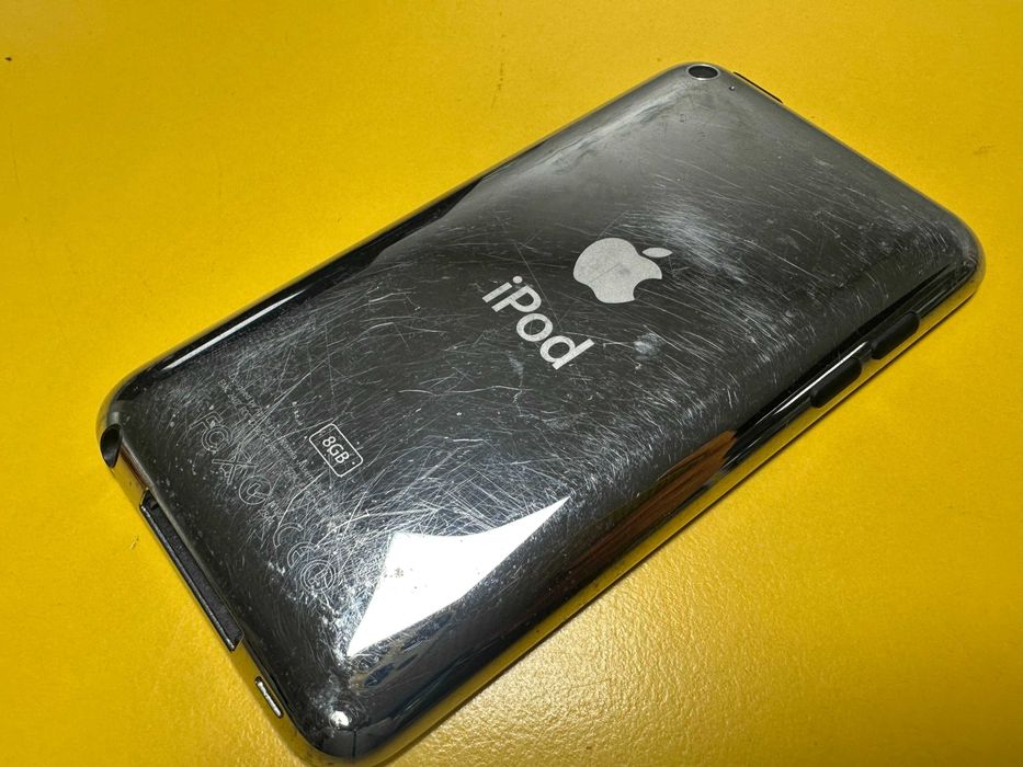 Apple iPod A1367 touch (4nd Gen) 8GB