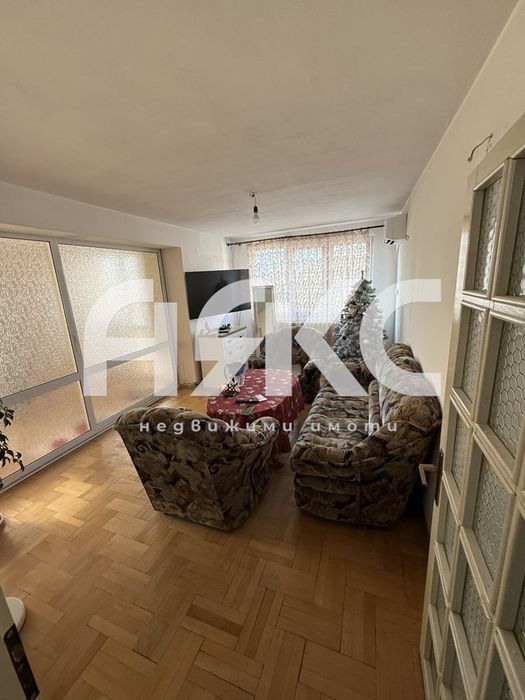 Продава се Тристаен апартамент в София, Карпузица - 88 кв.м за 1403 €/кв.м - Снимка #1