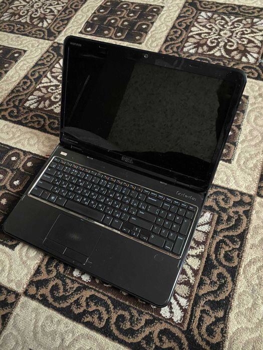 Noutbuk DELL sotiladi