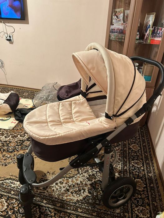 Продам коляску зимний