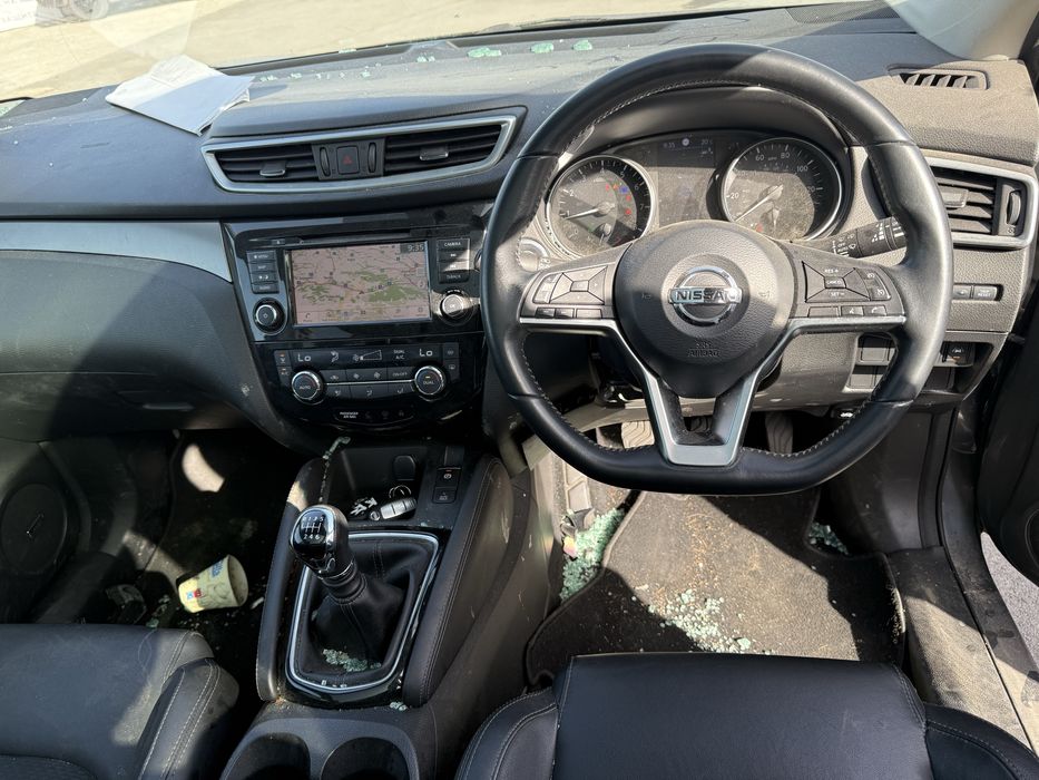 На части Nissan Qashqai 1.3 160кс Tekna Facelift