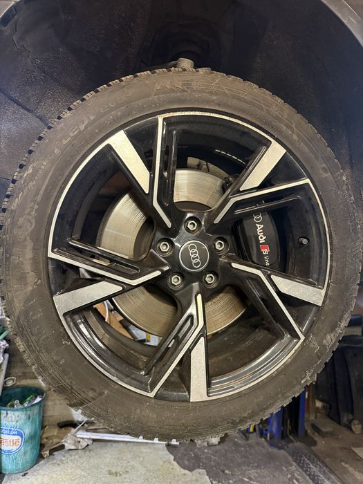 Audi джанти с нови гуми