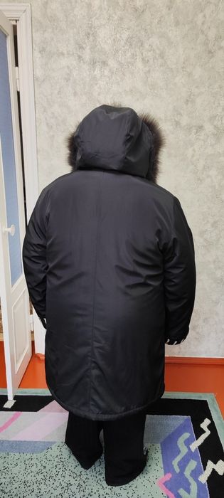 Продам новую теплую куртку