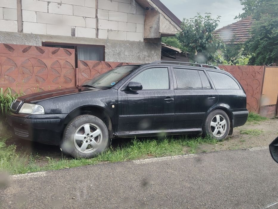 Vând skoda octavia 1