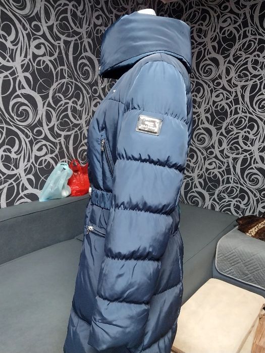 Продам женский пуховик