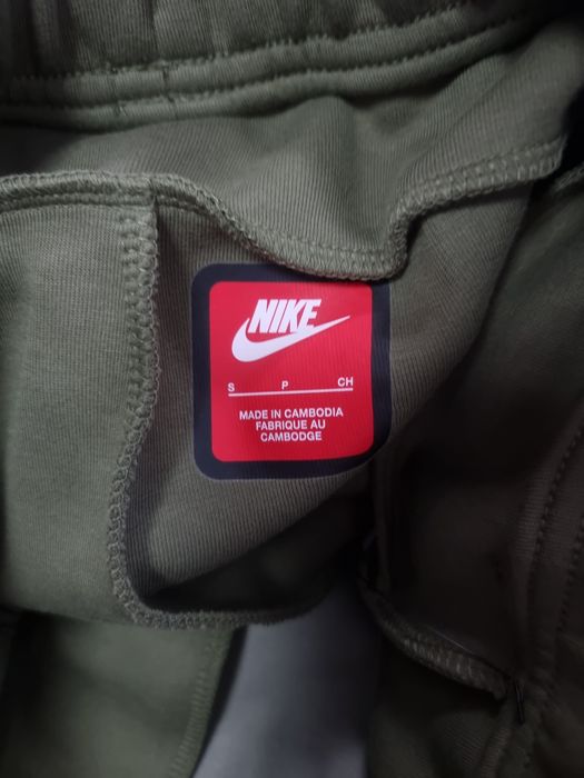 Nike Tech - pantaloni lungi premium (nike, adidas, jordan)