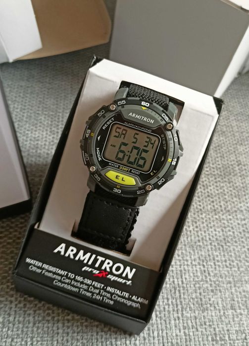 ARMITRON USA, чисто нов, супер подсветка и добра алтернатива на Casio