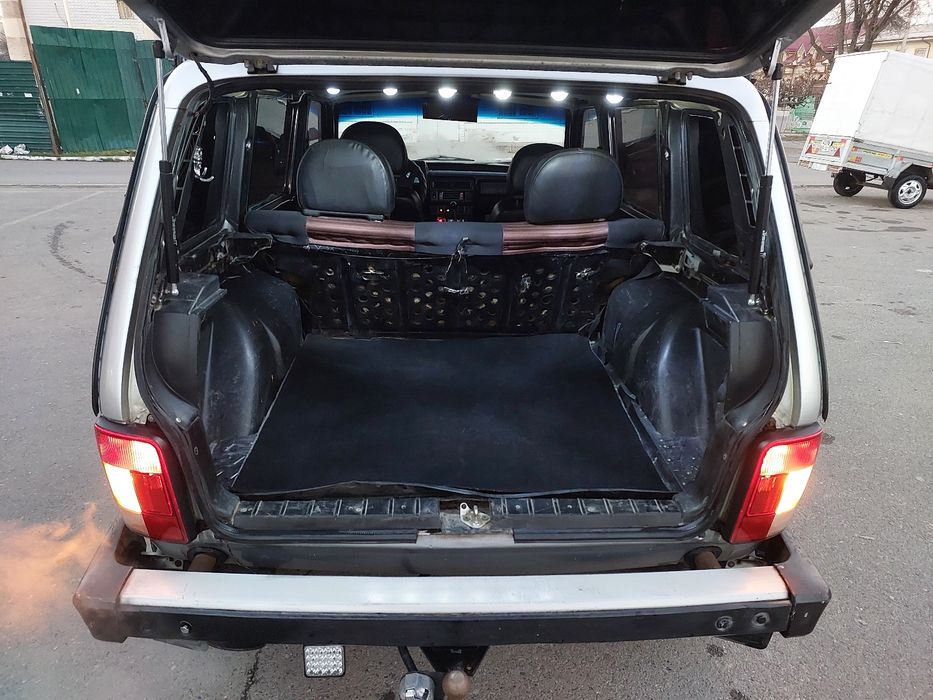 Нива 2131 4×4  5-ти дверка инжектор