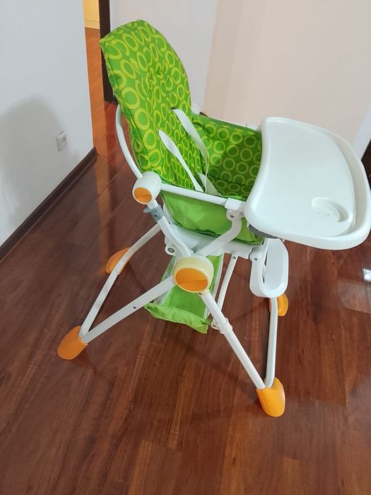 Детский стол для кормления