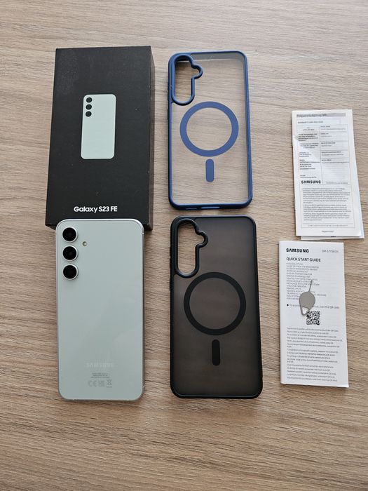 Samsung S23FE 128 GB + протектор и два кейса