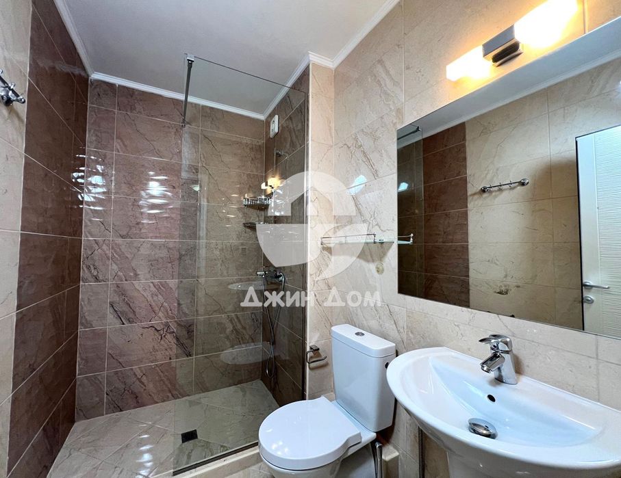 Стилен тристаен апартамент в к-с „Посейдон“, гр. Несебър