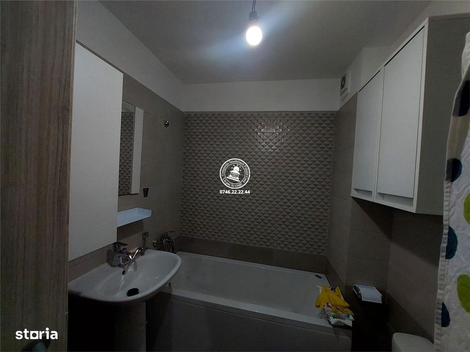 Apartament 1 camera de vanzare, Bucium