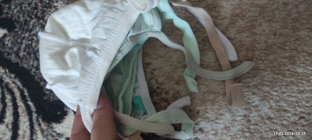 Продам детские вещи