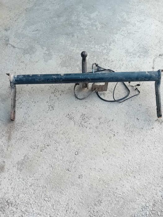 Оригинален теглич