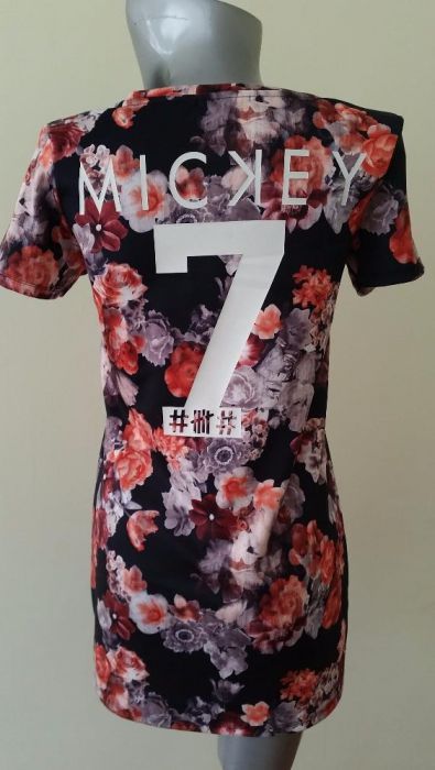 туника Bershka Disney - M - 40лв.