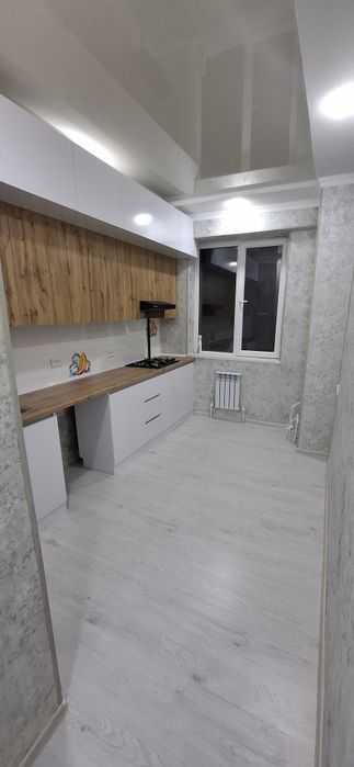 Квартира сотилади