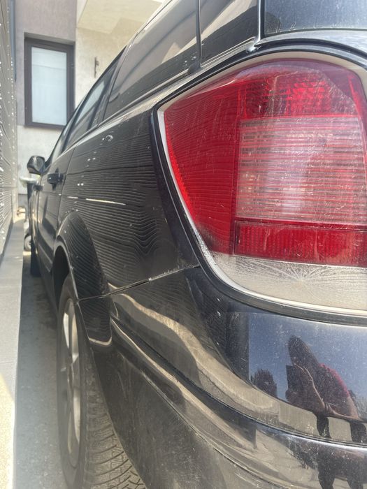 Opel Astra H 2006 - Diesel pentru piese - COMPLET