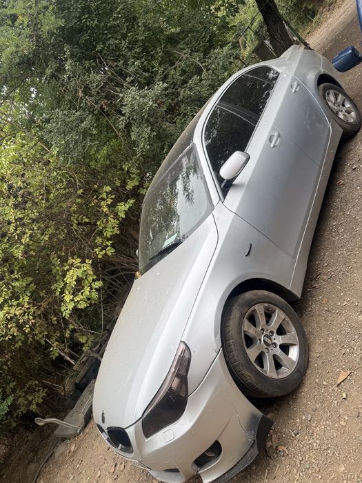 bmw Е60 525i