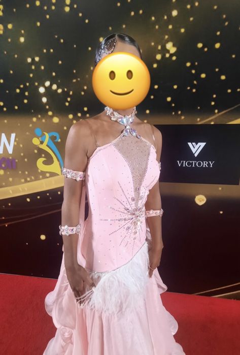 Платье на стандарт