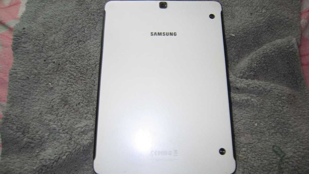 Tableta Samsung GALAXY TAB 2-SM-T815