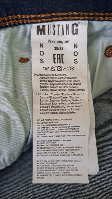 Blugi Mustang Washington noi pentru bărbați.