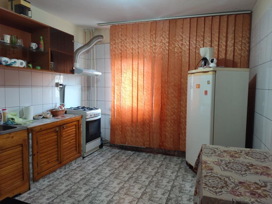 Apartament -ANCHIRIERE-  cu doua camere , CRAIOVITA NOUA