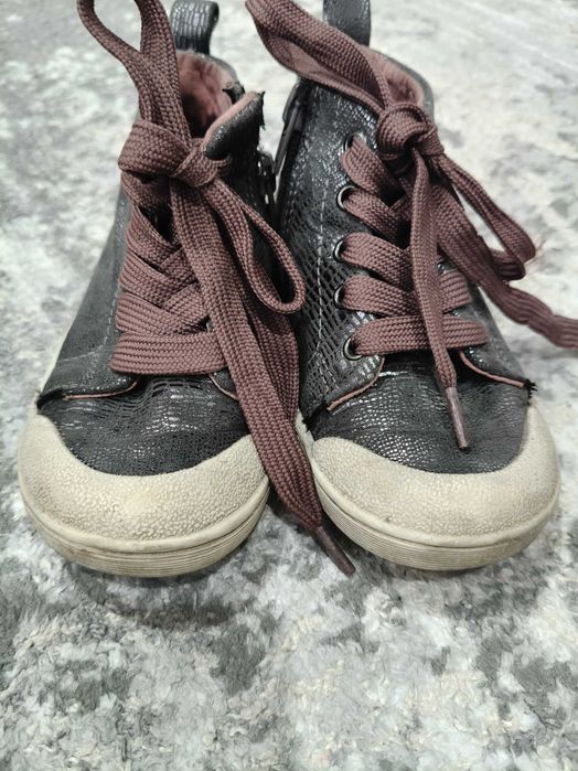 Детская обувь для девочки