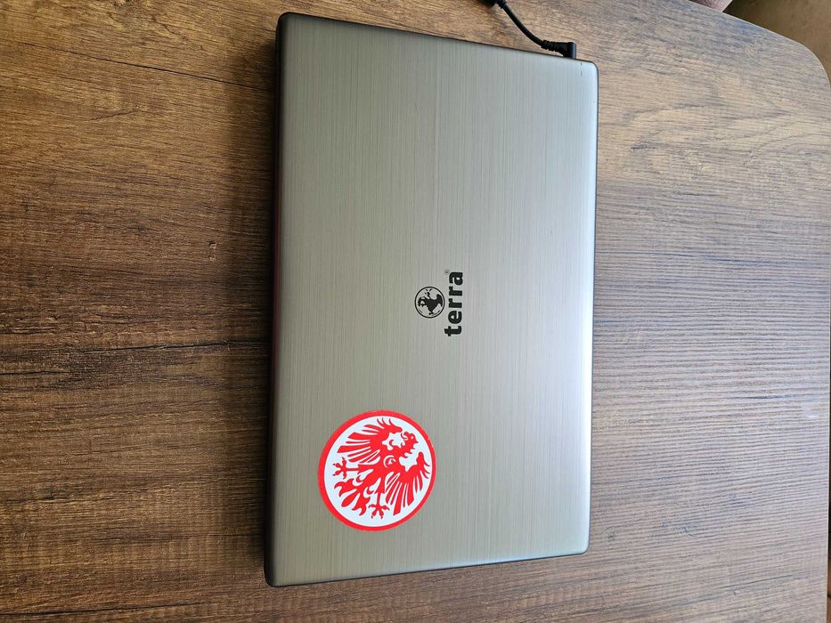 Лаптоп Terra Mobile 1749 | Intel Core i5 | 8GB RAM | 240GB SSD | 17.3"