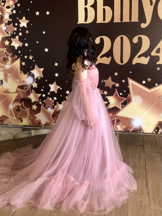 Продаю выпускное розовое платье