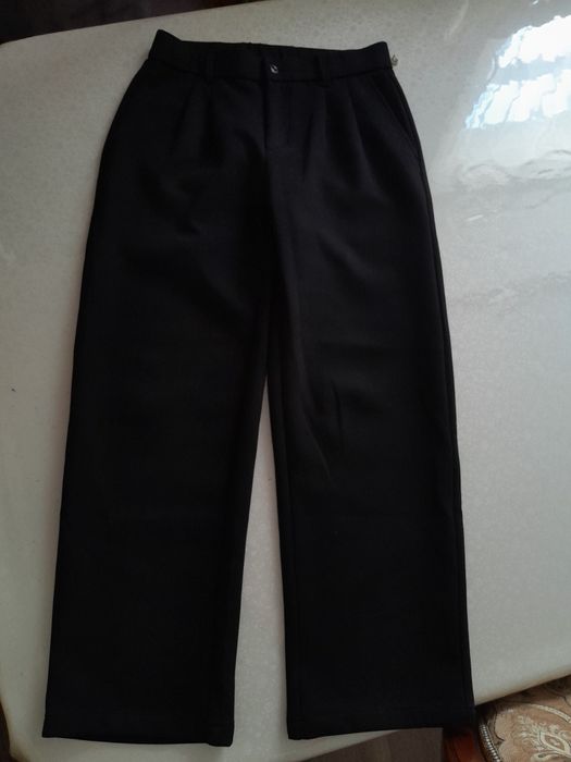 Продам брюки черные