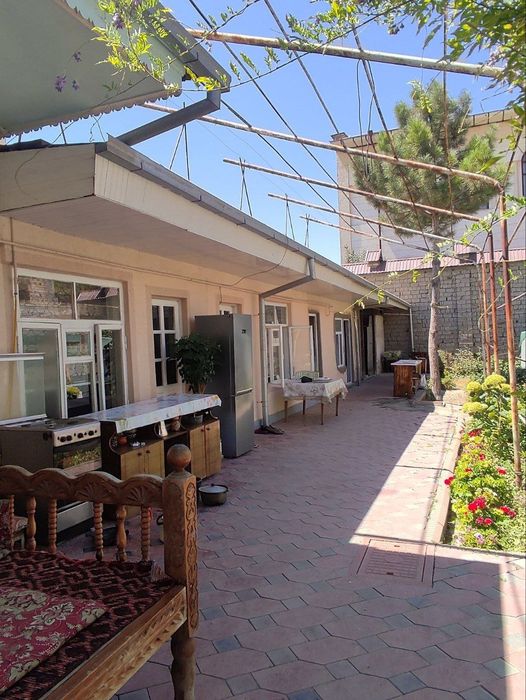 Уй сотилади Бободехкон Юнус обод да