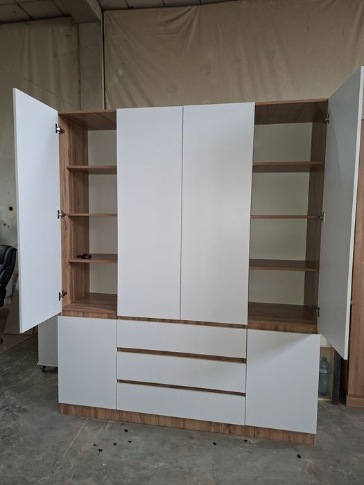 Шкаф 2.17×1.80×50