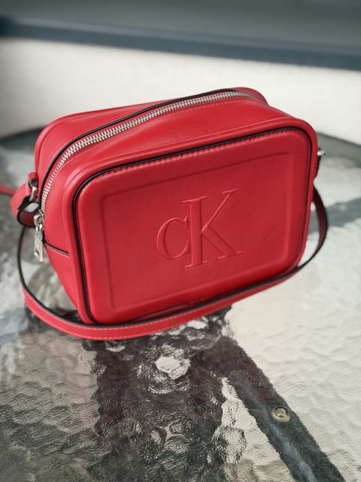 Дамска чанта Calvin Klein