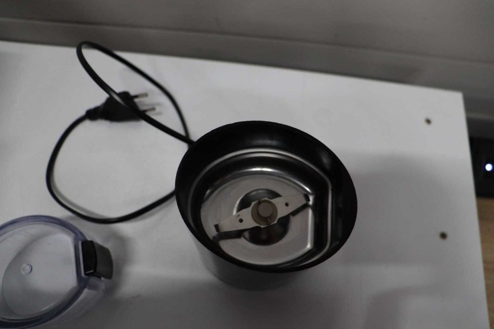 Кафемелачка Krups (F20342) 200W Уред за смилане на кафе, лек ДЕФЕКТ