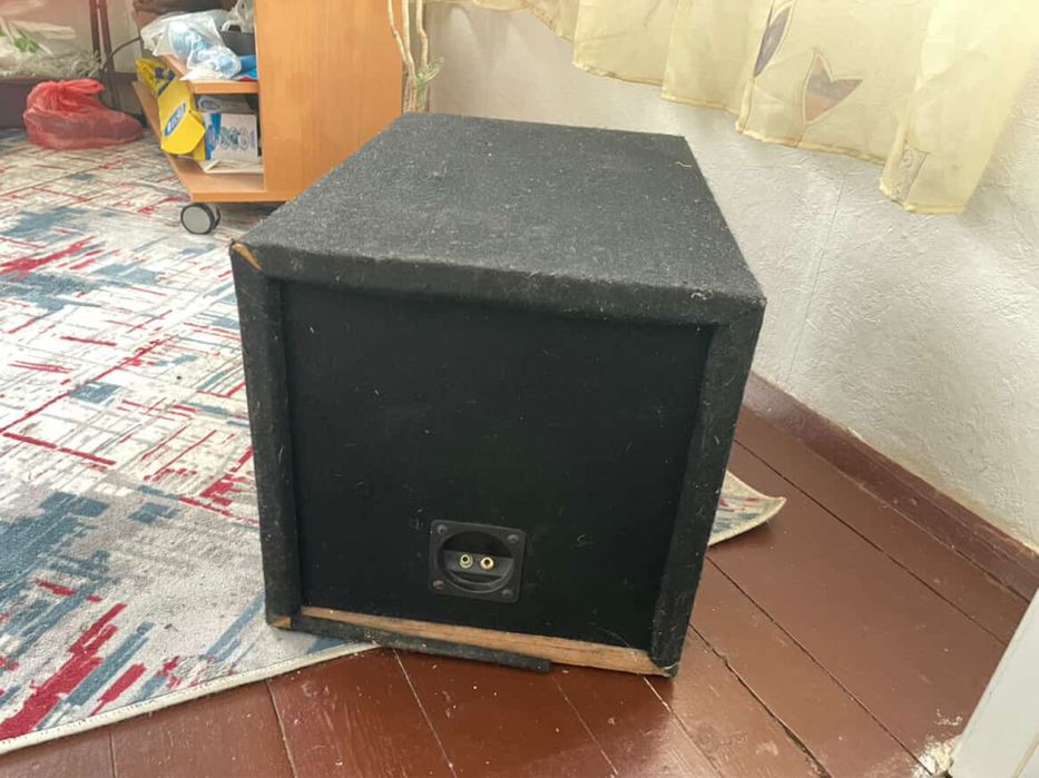 Оригинална бас каса Pioneer + усилвател Magnat 1100W