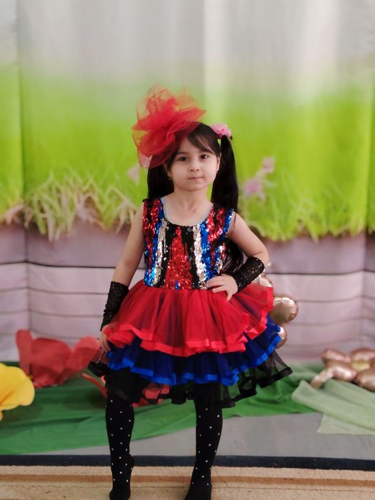 Prokat ga  kastyumlar bor