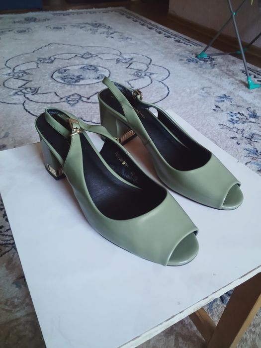 Обувь женская размеры 39