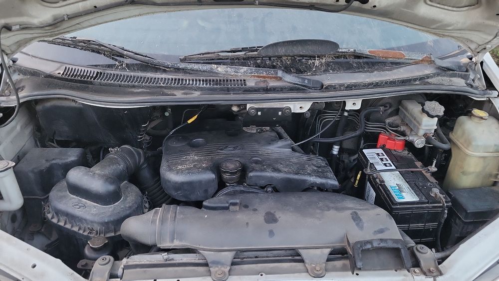 Hyunadi  H-1  на части