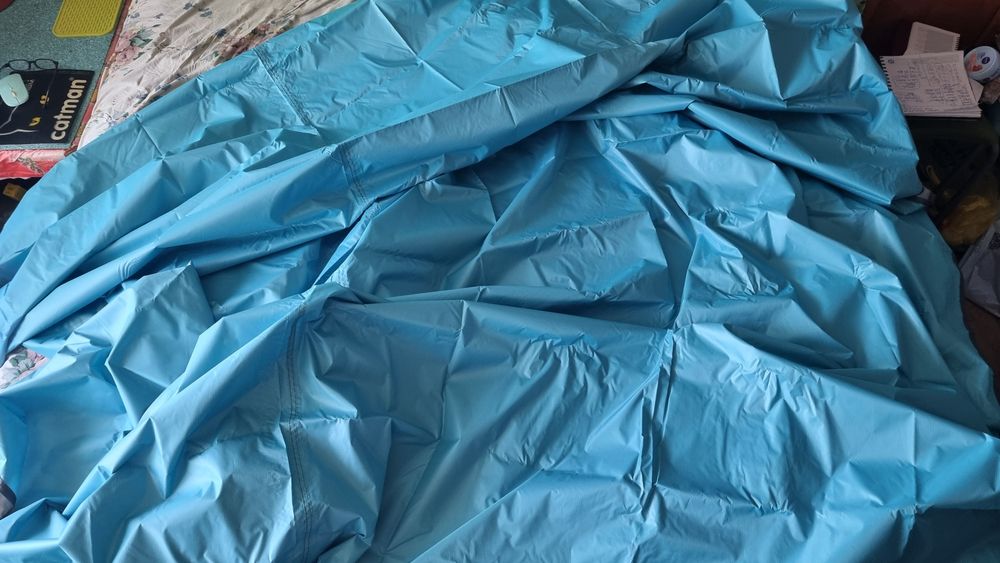 Prelata ploaie/soare anti UV, impermeabilă, 290X290cm, nouă, nefolosita