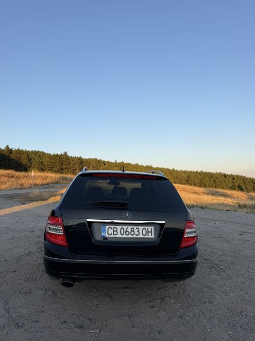Продавам Mercedes-Benz C220 2009