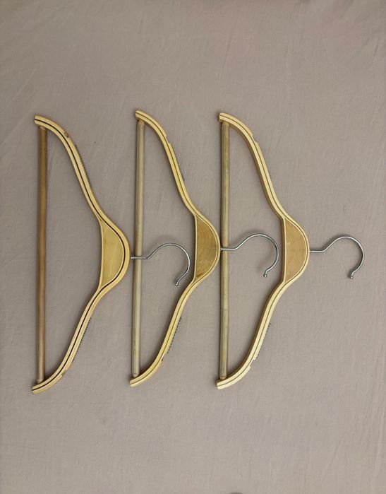 Закачалки за дрехи/ панталон /детски дрехи