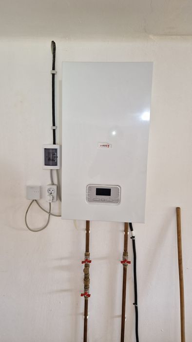 Centrala electrica ray 9kW ke/14 eu protherm si termostat