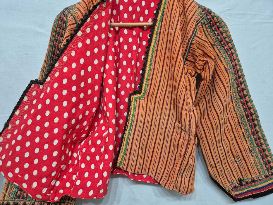 Стар женски Родопски Елек от Девинско част от народна носия.