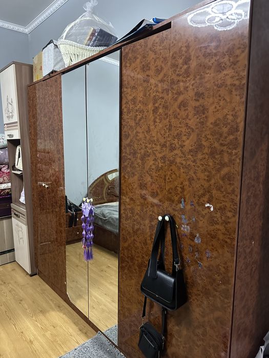 Спальный гарнитур